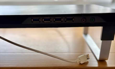 Photo of free Satechi monitor stand (Billericay CM12) #2