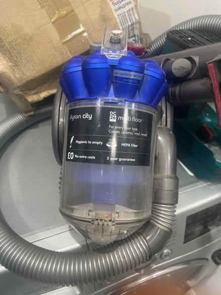 Photo of free Hoover (TW19) #1