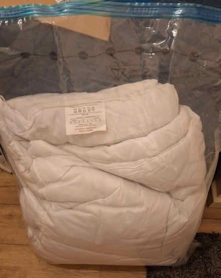 Photo of free king size duvet (Leintwardine SY7) #2