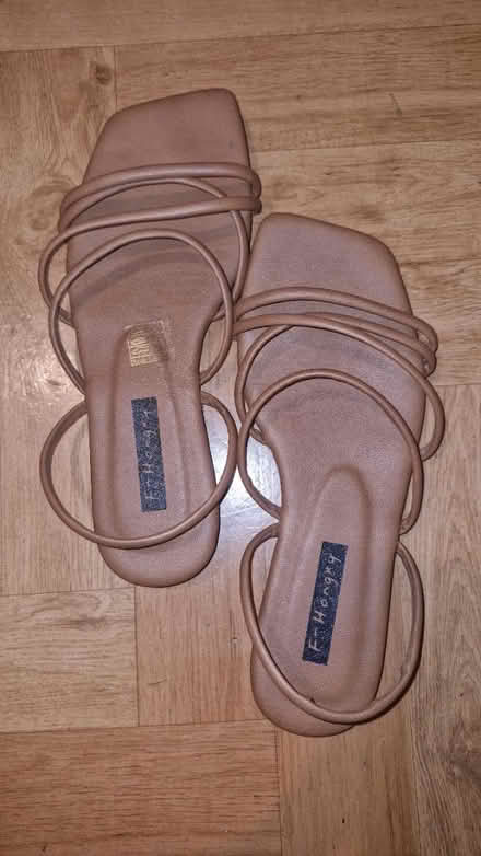 Photo of free Sandles (Lambeth SW8) #1