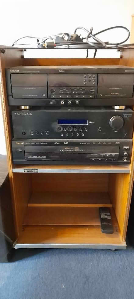 Photo of free Hifi (Littleover DE23) #1