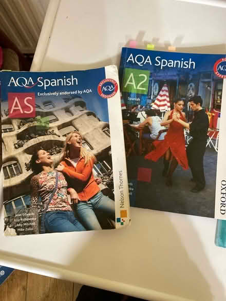 Photo of free Spanish A level books (Ock St Abingdon OX14) #1