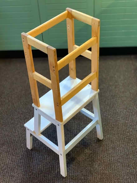 Photo of free High chair (but for standing on safely) (Bradford on Avon BA15) #1