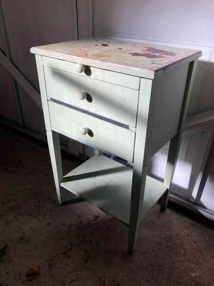 Photo of free Small work table (Purley CR8) #1
