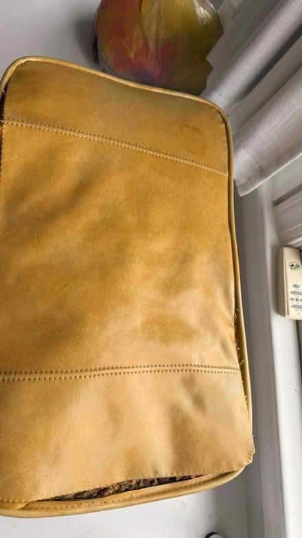 Photo of free Foot stool (Clarendon metro,Arlington, VA) #2