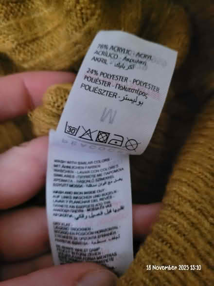 Photo of free Oversized Yellow Jumper (Moseley B13) #3