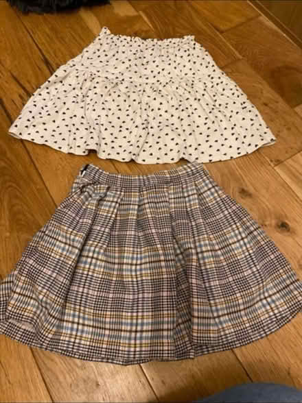 Photo of free Girls skirts & dresses đź‘— (Cheshunt En8) #1