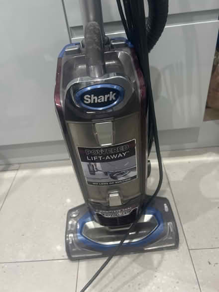 Photo of free Shark hoover (TW19) #1