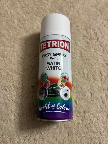 Photo of free White spray paint (Ware SG12) #1