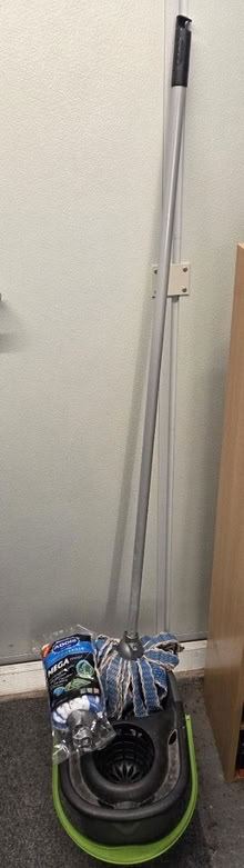 Photo of free Addis mop and bucket (Oakley HP18) #1