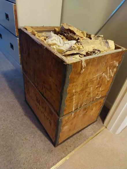 Photo of free tea chest (St Stephens AL3) #1