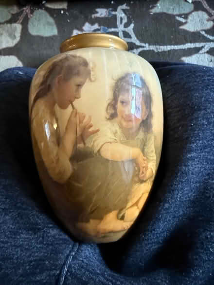 Photo of free "Sisters" or "Friends Forever" Vase (Lodi NJ) #1