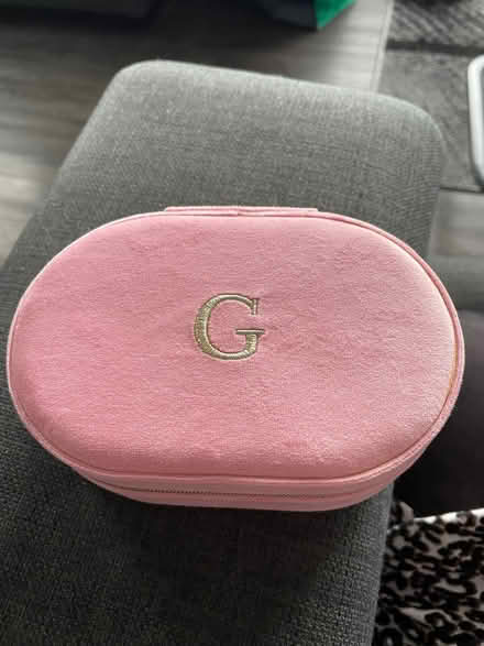 Photo of free Jewellery box (Thringstone LE67) #1