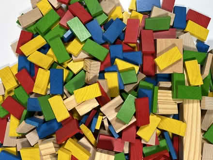 Photo of free Giant set of dominos for toppling (Midtown Palo Alto) #2