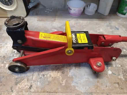 Photo of free Rolson 2 ton Trolley jack (Seaford, East Sussex) #3
