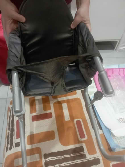 Photo of free Baby seat for table (High Barnet EN5) #1