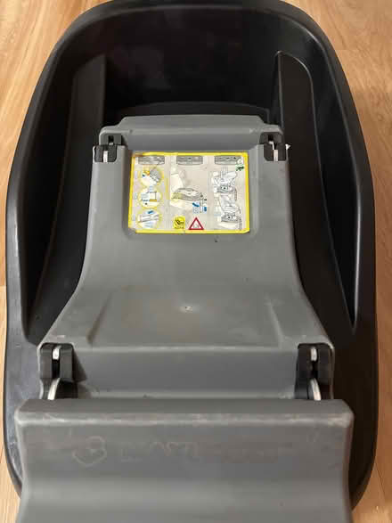 Photo of free Maxi Cosi Isofix (Bolney, RH17) #2