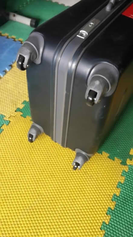 Photo of free Delsey Suitcase (Queenstown, near MRT) #3