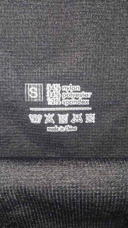 Photo of free Activewear black (Lambeth SW8) #3