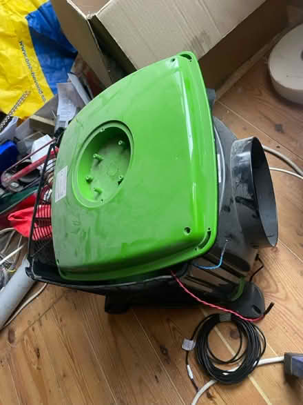 Photo of free PIV (GU16) #1