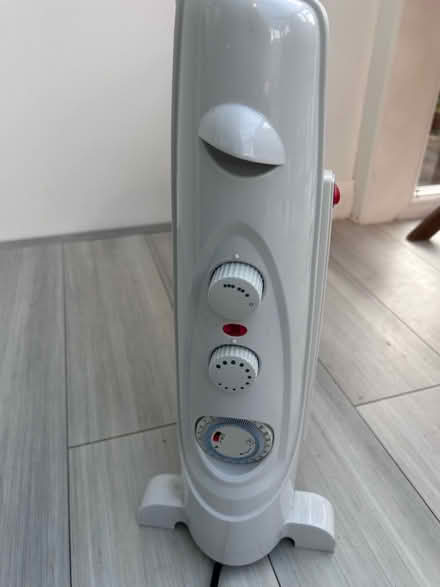 Photo of free Electric heater (Rayleigh SS6) #2