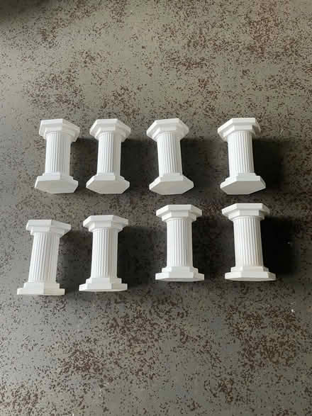 Photo of free Eight cake pillars (Brooke NR15) #1