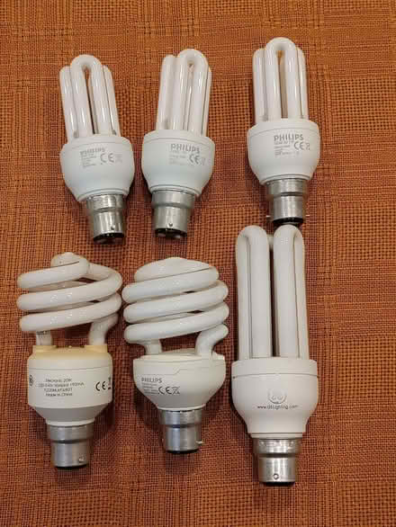 Photo of free CFL bulbs (Wokingham RG41) #1