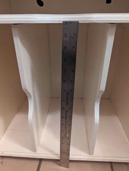 Photo of free Organizer Shelf (Ottawa) #4