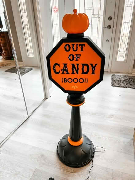 Photo of free Lighted reversible Halloween sign (83rd & Mendingwall) #2