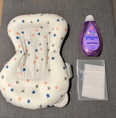Photo of free Baby Bath items (St Margarets TW1) #1