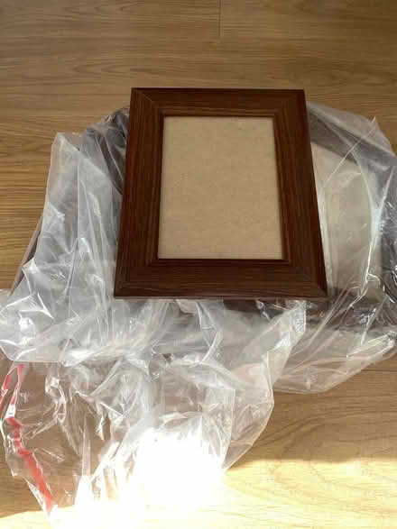 Photo of free 10 small plastic picture frames (S7 Nether Edge) #3