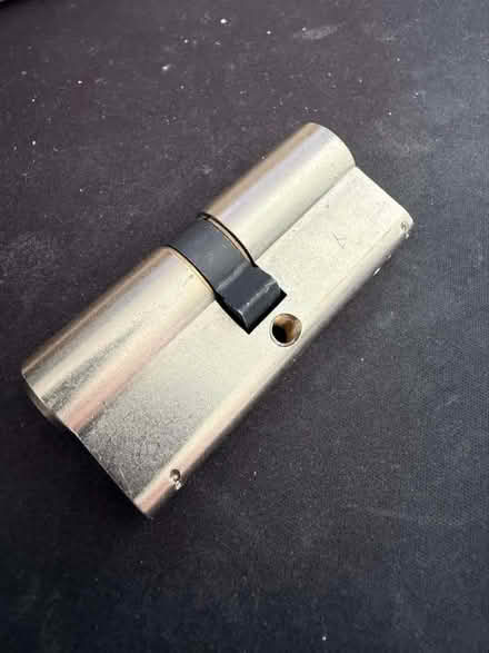 Photo of free Yale Euro Cylinder Lock – 70mm (35/35) (Horkesley Heath CO4) #3