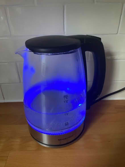 Photo of free Working kettle (Whyteleafe) #4
