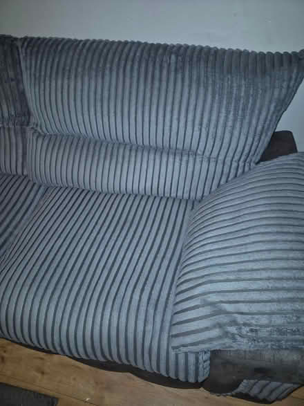 Photo of free Sofa (Leeds LS13) #4