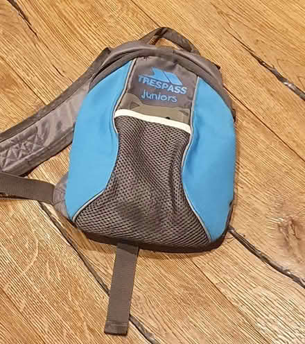 Photo of free Trespass toddler backpack + reins (High Barnet EN5) #1