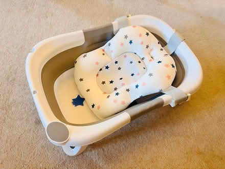 Photo of free Newborn baby bath (Hanwell W7) #1