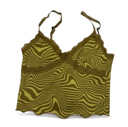 Photo of free H&M Divided Woman’s Top (Brooklyn Storage) #1