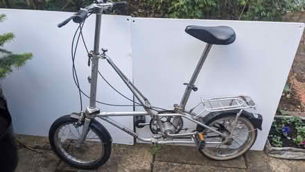 Photo of free Bikerton/Dahon folding bicycle (Abingdon-on-Thames OX14) #1