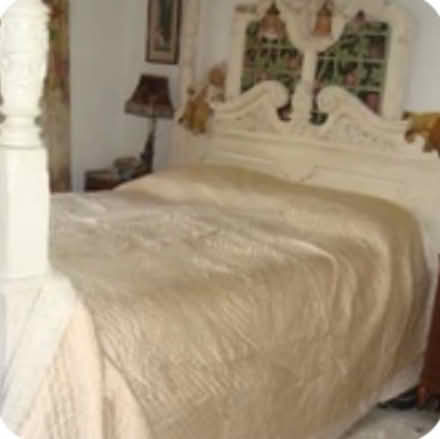 Photo of free Lines Home Huge Throw vintage (Kelvingrove G3) #1