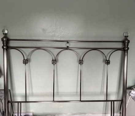 Photo of free kingsize metal headboard (ellesmere port CH65) #1