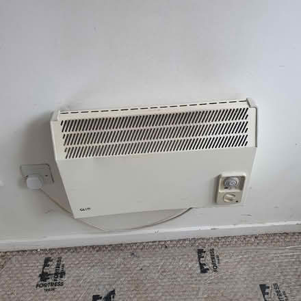 Photo of free Slim electric convector heater (Upper Norwood SE19) #1