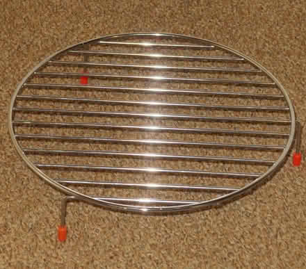 Photo of free Microwave/Oven Shelves (Hunt Club/McCarthy K1V 9H9) #3