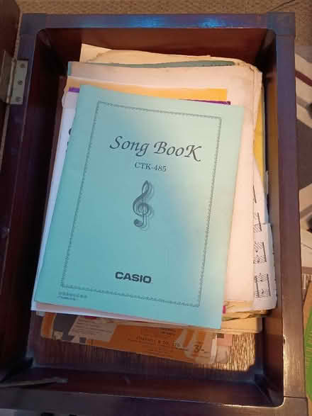 Photo of free Piano stool (Cherry Tree BB2) #3