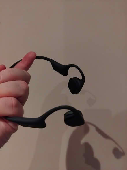 Photo of free SHOKZ Bone Conduction Headphones (Woolwich SE18) #1