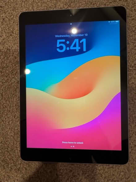 Photo of free iPad 6th Generation (Canyon Park - Bothell) #1