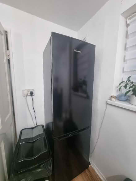 Photo of free Fridge and freezer (Clayton ST5) #1