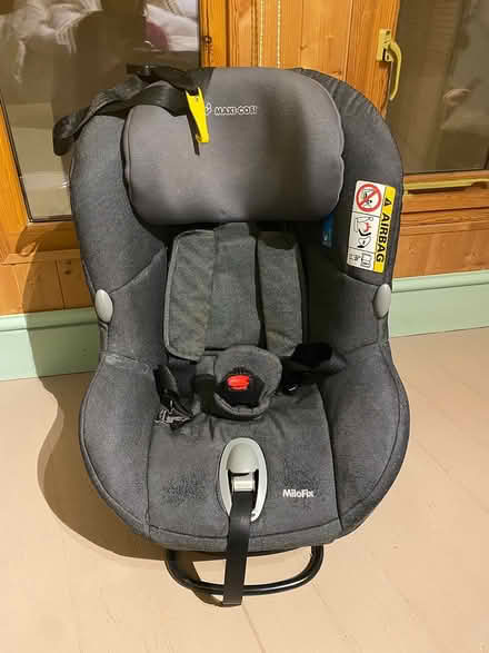 Photo of free Maxicosy milofix (Grasmere Road, Lancaster, LA1) #1