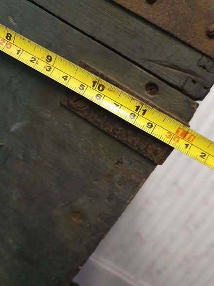 Photo of free Wooden box / trunk thing (Caterham on the Hill CR3) #4