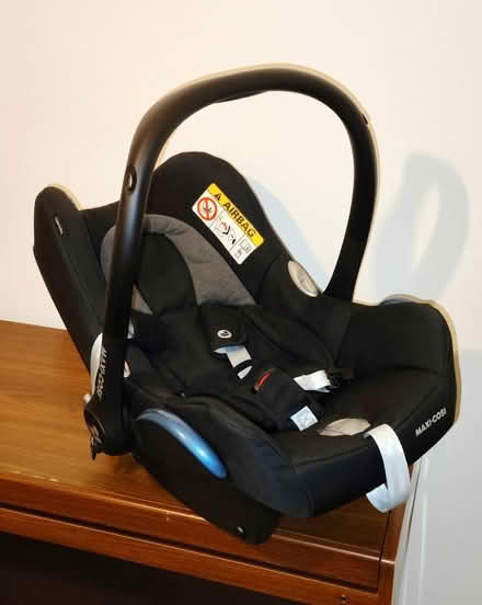 Photo of free Car Seat (M35 9EL) #1