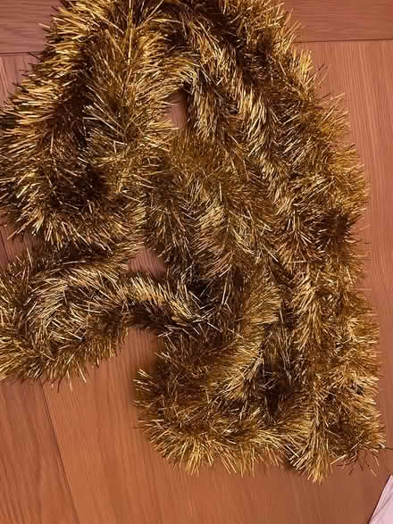 Photo of free 2 x 6ft lengths of gold tinsel (WF2) #1